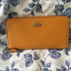 Zip Accordion Wallet Pebble Leather Tangerine